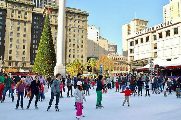 Top winter activities for kids in San Francisco - Holiday Ice Rink at Union Square