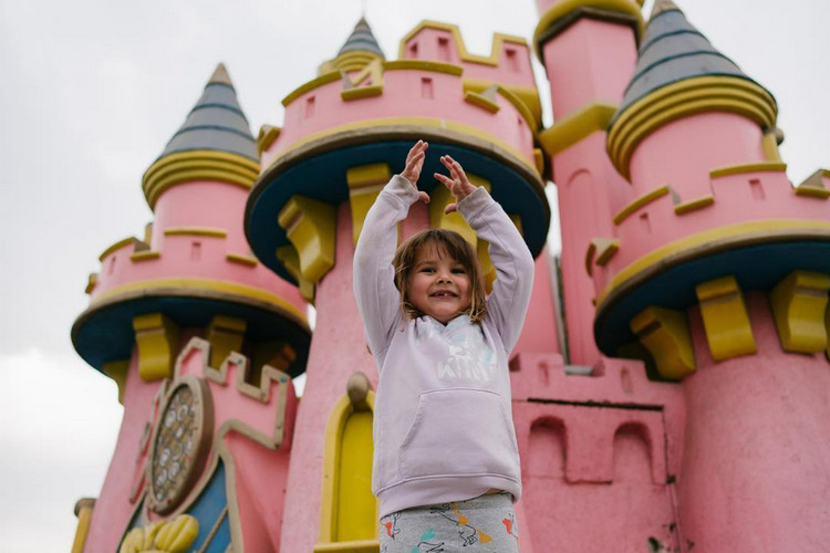 Attractions and Activities for Kids in Bakersfield - Camelot Park Family Entertainment Center