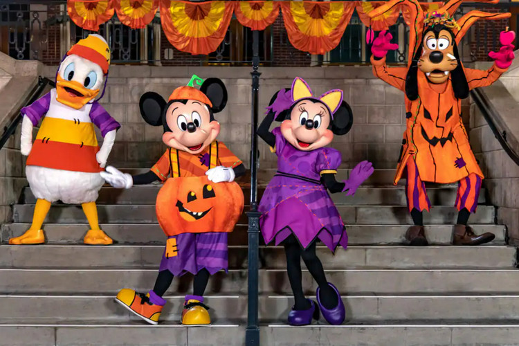Halloween Time At The Disneyland Resort