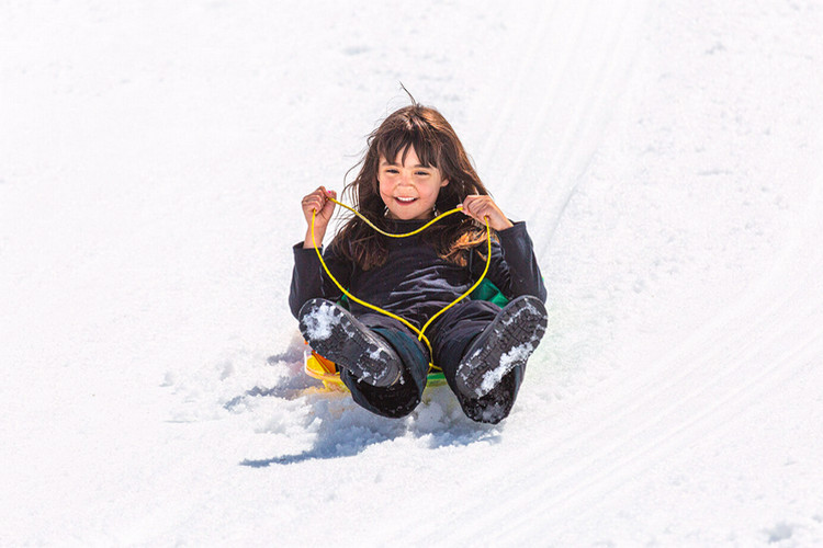 Best snow sledding for kids near Sacramento - Bear Valley Sledding & Tubing
