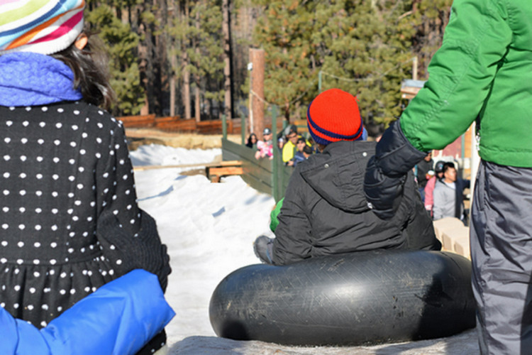 Best snow tubing for kids near Sacramento - Hansen’s Resort