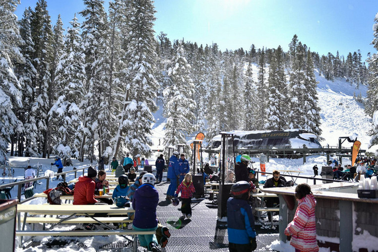 Best snow sledding for kids near San Jose - Heavenly Winter Tubing