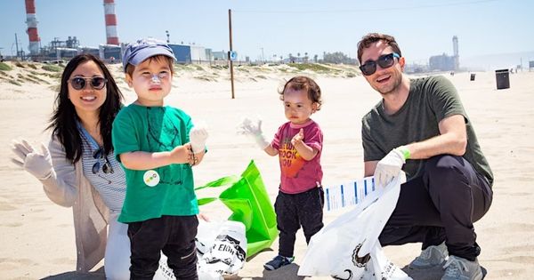 Kids Beach Cleanup Event (Plus Traveling Tidepool, Arts & Crafts, & More)