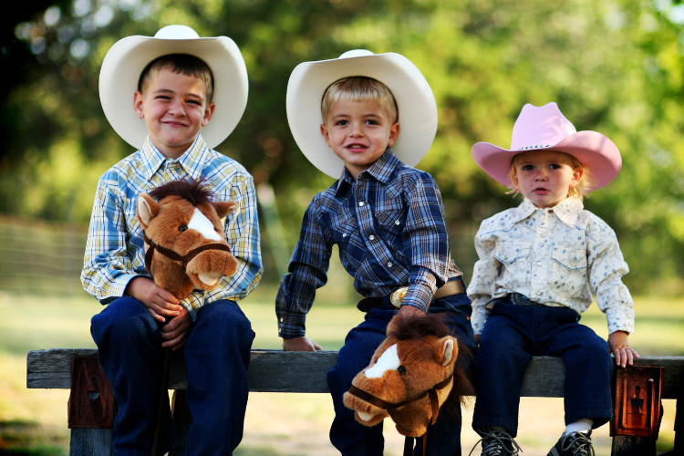 Fruit picking with kids in San Jose - Gizdich Ranch