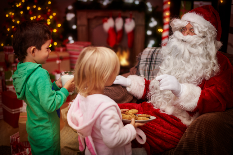 Finding Santa This Holiday Season in San Diego